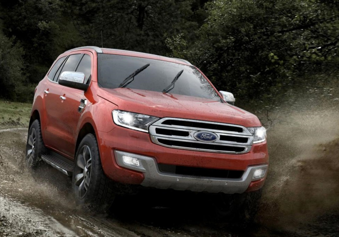 Ford Everest 2015: nové SUV zvládne drsný terén i sedm pasažérů