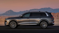 Audi odhalilo své největší SUV a budí rozruch. Korejská světla, čínský interiér ani proporce paneláku mu nedělají službu