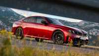 BMW jde s novou řadu 3 na tenký led. Sebralo jí motory žádané polovinou Čechů, nechalo podivný zadek i otřesný interiér