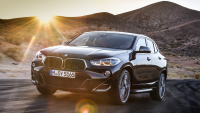 Trochu přehlížené BMW X2 je stále zajímavější ojetina. Místo obludy dostanete za zlomek ceny nového auta hezčí vůz