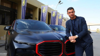 Otylé obludě BMW nepomáhá ani Cristiano Ronaldo. Je to takový propadák, že v USA za rok oslovila míň lidí než za tři čtvrtě toho předchozího