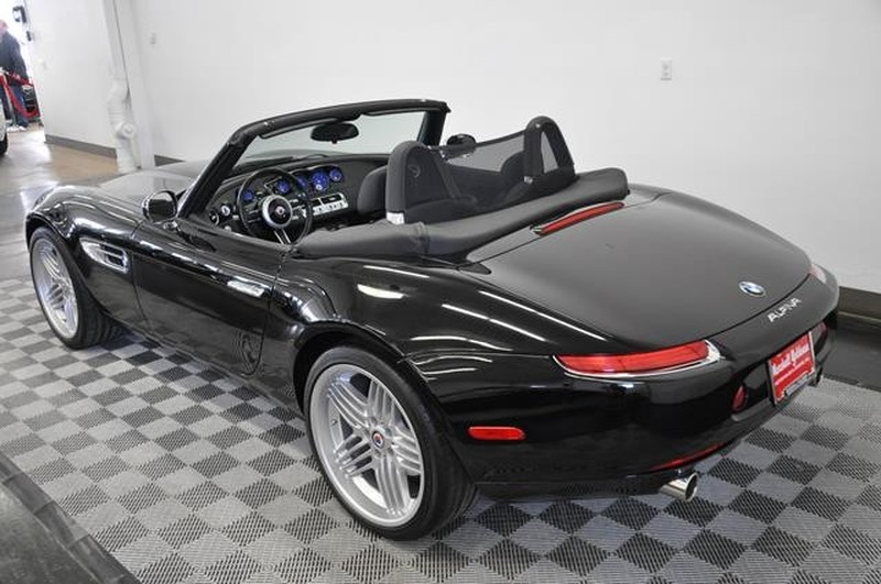 Найти z 8. Альпина родстер z8. BMW z8 Alpina. Z8 Alpina Black. BMW z3 Alpina.