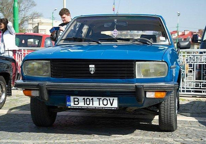 Tak jezdil Ceausescu: luxusní Dacia 2000 rumunského diktátora stále existuje