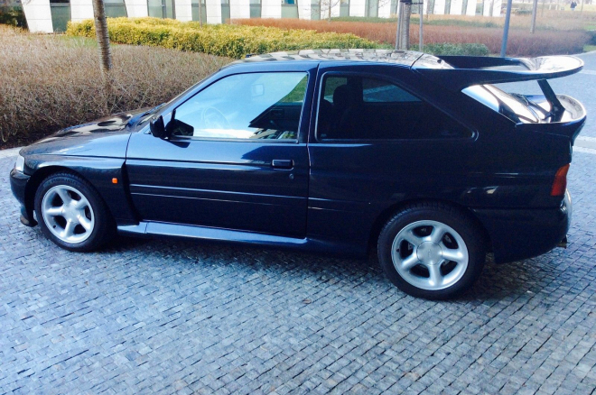 Ford Escort RS Cosworth: jeden z mála zachovalých kusů je k mání, v ČR