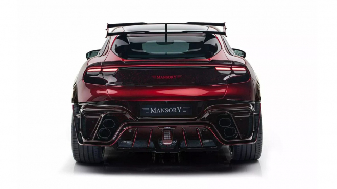 Mansory si vzalo do parády první SUV Ferrari. Z toho, co s ním provedlo, budete mít těžké spaní