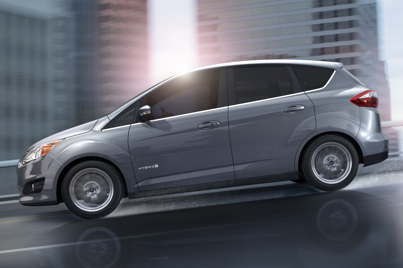 Ford C Max Hybrid A C Max Energi Plug In Hybrid V Prodeji Jiz Pristi Rok Autoforum Cz