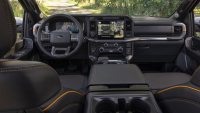 Ikonický Ford F-150 už zná svou cenu pro Evropu. Oproti USA je dvakrát dražší, i tak je na místní poměry docela levný
