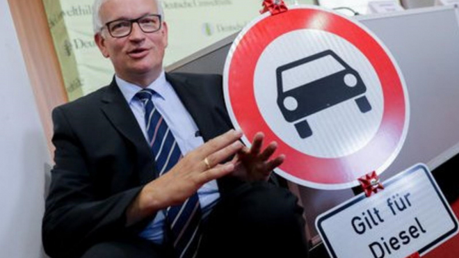 Boj strůjců zákazů dieselů v Německu se začíná obracet proti nim samotným