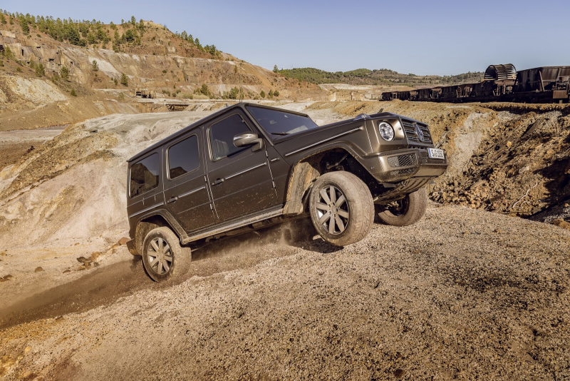 Mercedes Benz_G_2018_prvni_oficialni_sada_18_800_600