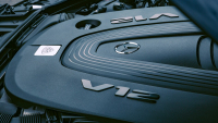 „Motory V12 chceme nabízet vždy,” říká šéf Maybachu poté, co značka přestala nabízet v Evropě motory V12