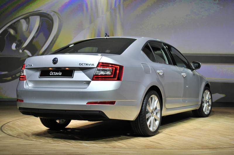 http://www.autoforum.cz/tmp/magazin/si/Skoda_Octavia_III_2013_nova_oficialni_prvni_prezentace_08_800_600.jpg