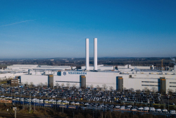 Jedné z velkých továren VW nedaleko Česka hrozí uzavření navzdory dočasné jistotě, 1 000 lidí skončí už letos