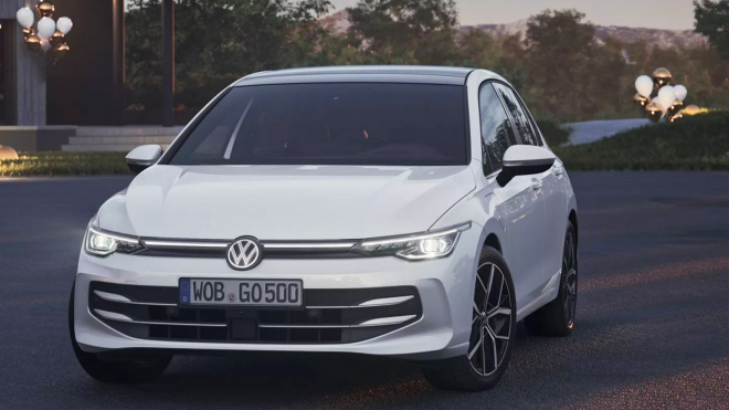 Faceliftovaný VW Golf 8 odhalil své první ceny, edice k 50. narozeninám je velké zklamání