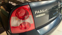 K mání je dokonale zachovalý, dodnes nejetý legendární VW Passat B5 TDI po 1. majiteli. Je to stroj času přímo do zlatých dob Volkswagenu