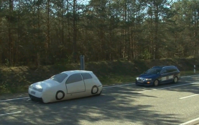 Volkswagen TAP: „dočasný autopilot” v praxi (video)