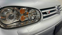 V6, manuál, dřevo a tři dveře: K mání je nejetý VW Golf v dnes neuvěřitelné verzi, ukazuje přesně to, co teď Volkswagenu chybí
