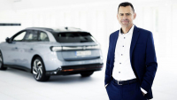 Šéf VW vytáhl ten nejhloupější z hloupých argumentů, navíc naruby, aby se pokusil obhájit sázku firmy na elektrická auta