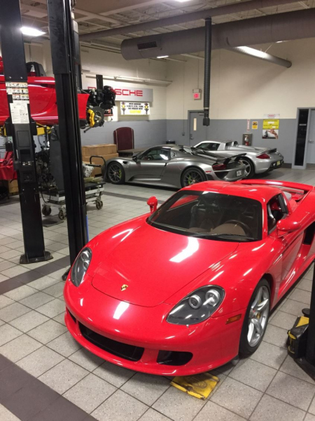 Porsche Carrera gt розовый