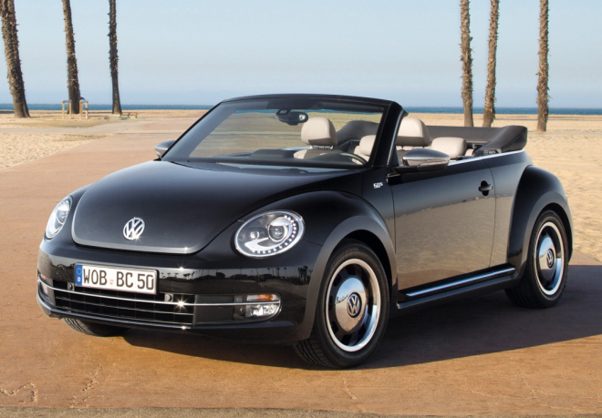 VW Beetle Cabrio 2013 50s, 60s a 70s Edition vzdává hold létům dávno minulým